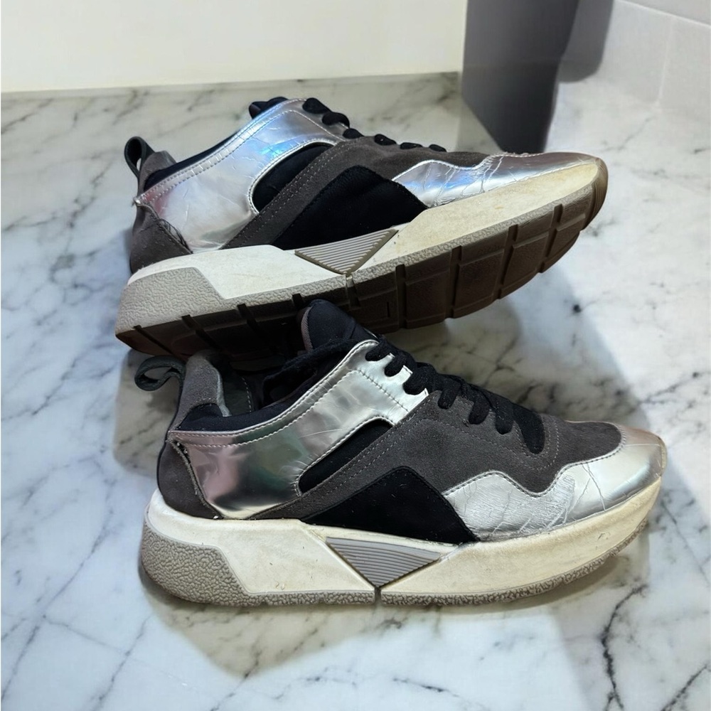 Dolce Vita Chunky Dad Sneakers Black Suede Silver Metallic